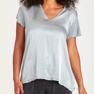 NWT XCVI Cyrus Top in Soft Pebble, Size L